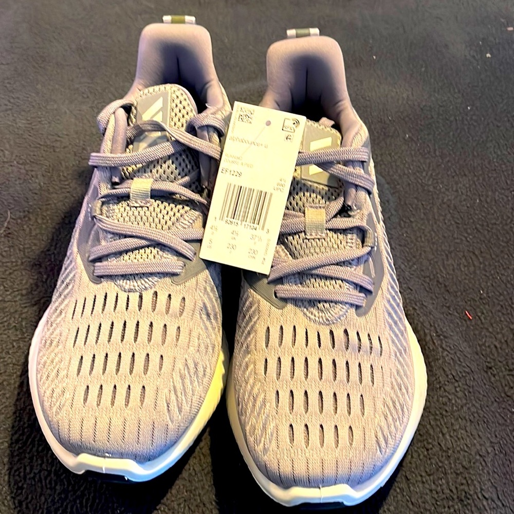 Size 5 - adidas AlphaBounce+ Grey Silver Metallic